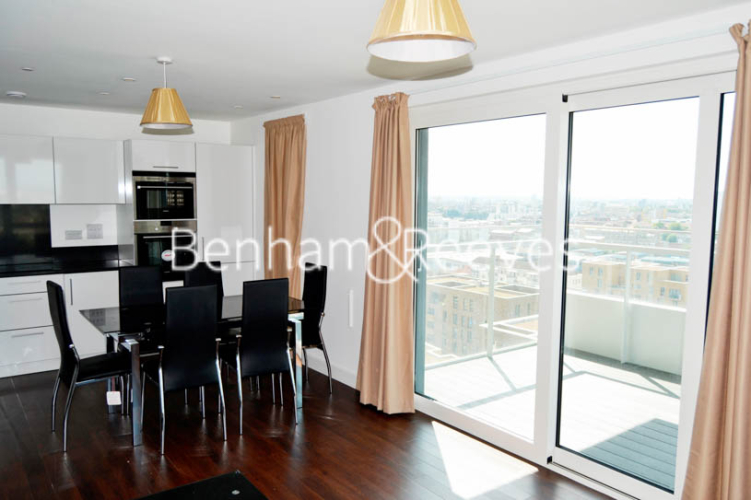 3  bedrooms flat to rent in Marner Point, Jefferson Plaza, E3-image 6