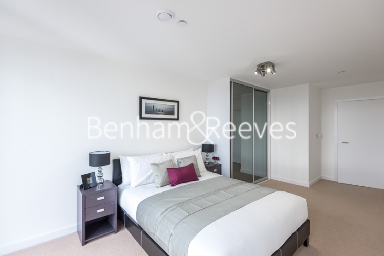 1 bedroom flat to rent in Station Street, Stratford, E15-image 3