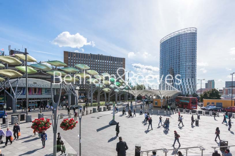 1 bedroom flat to rent in Station Street, Stratford, E15-image 8