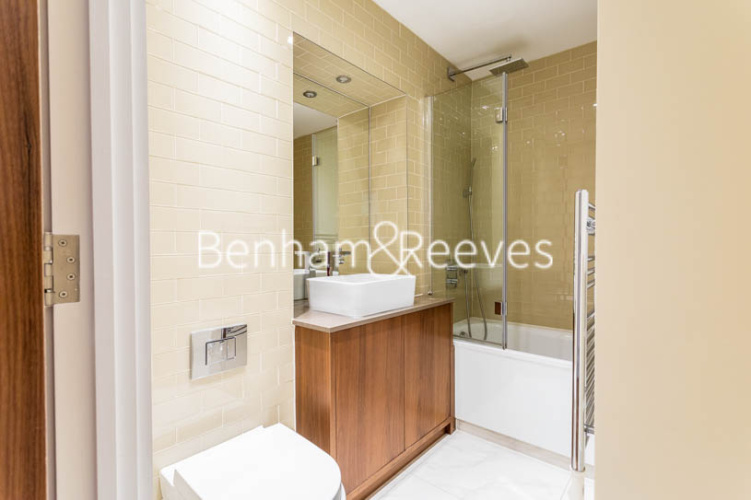 1  bedroom house to rent in Talisman Tower, Lincoln Plaza, E14-image 4