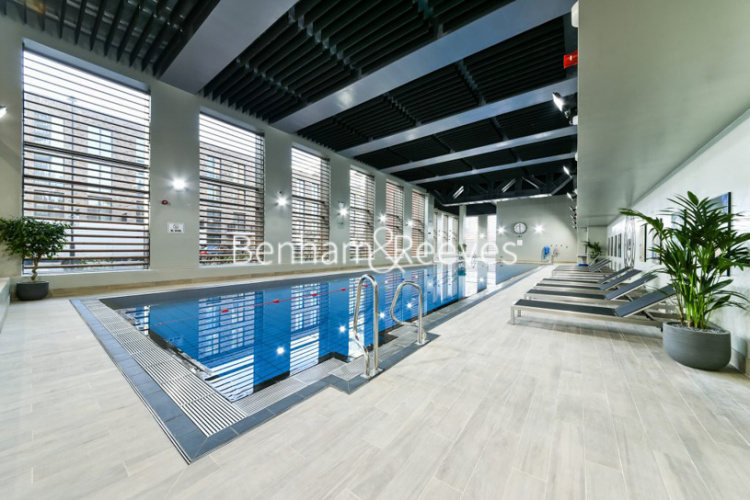 1  bedroom flat to rent in Nautical Drive,  Royal Wharf, E16-image 1