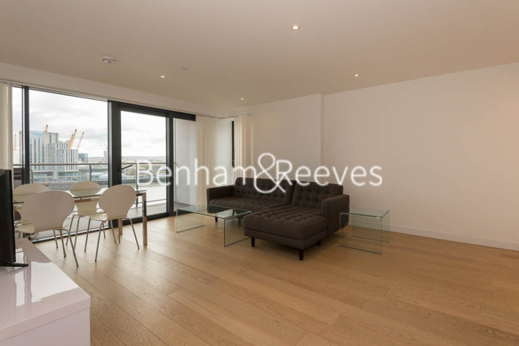 3 bedrooms flat to rent in Yabsley Street, Canary Wharf, E14-image 1