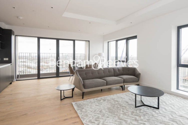 2  bedrooms flat to rent in London City Island, Botanic Square, E14-image 1