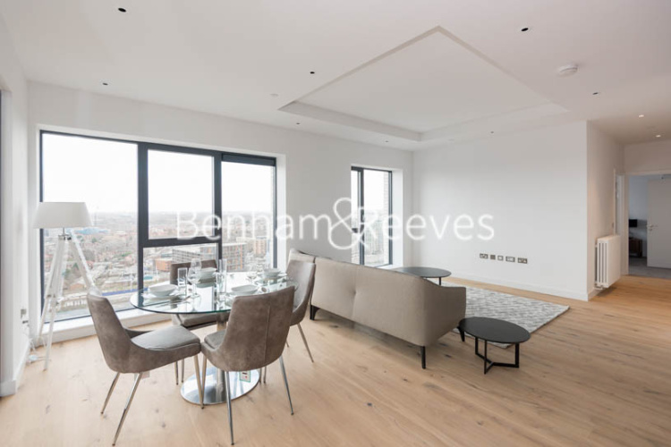 2 bedrooms flat to rent in Grantham House, Botanic Square, E14-image 2