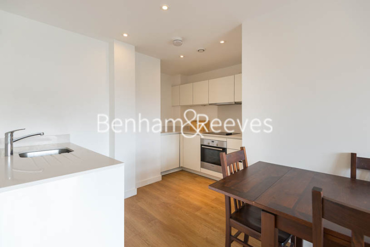 1  bedroom flat to rent in Sargasso Court, Bromley-By-Bow, E3-image 10