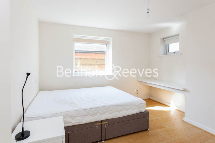 2  bedrooms flat to rent in Garford Street , West ferry, E14-image 3