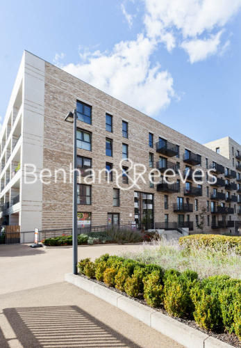 1 bedroom flat to rent in Kingfisher Heights, Pontoon Dock, E16-image 13