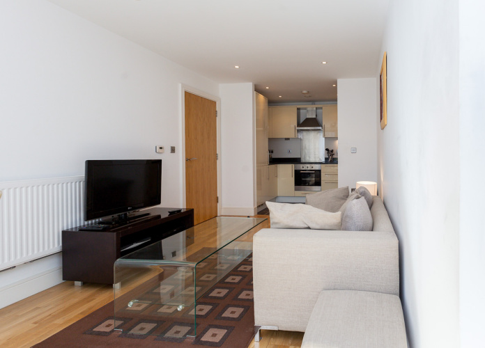 1 bedroom flat to rent in Indescon Square, Cananary Wharf, E14-image 8