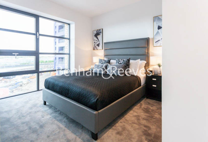 2 bedrooms flat to rent in Lyell Street, Canary Wharf, E14-image 10