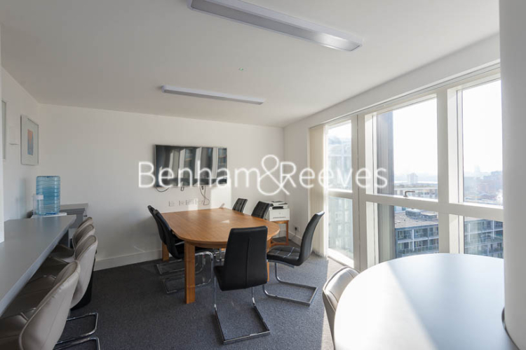 2  bedrooms flat to rent in Duckman Tower, Lincoln Plaza, E14-image 13
