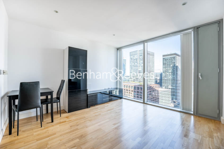 1  bedroom flat to rent in Landmark East, Marsh Wall, E14-image 8