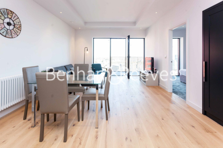 1  bedroom flat to rent in Lyell Street, Modena Houset, E14-image 3