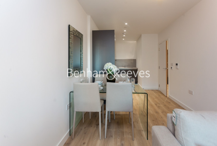 1 bedroom flat to rent in Shipbuilding Way, Upton Gardens, E13-image 3