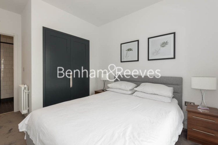 2  bedrooms flat to rent in Lyell Street, Canary Wharf, E14-image 9