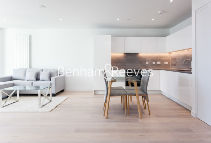 1  bedroom flat to rent in Royal Crest Avenue, Canary Wharf, E16-image 16