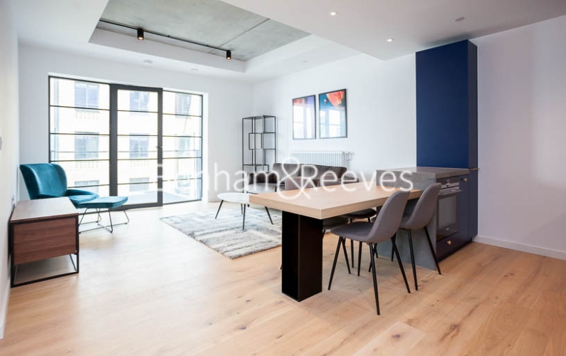 1 bedroom flat to rent in Agar House, Orchard Place, E14-image 3