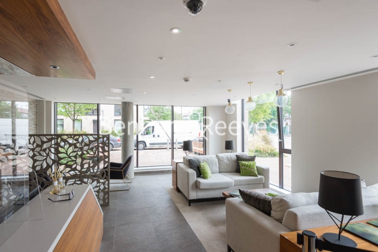 3  bedrooms flat to rent in New Garden Quarter, Stratford, E15-image 14