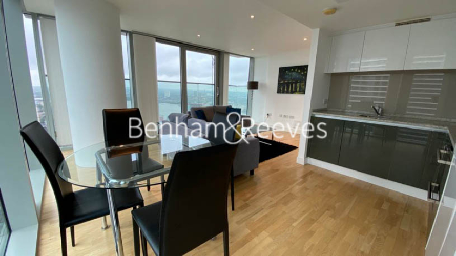 2  bedrooms flat to rent in Landmark East, Marsh Wall,  E14-image 15