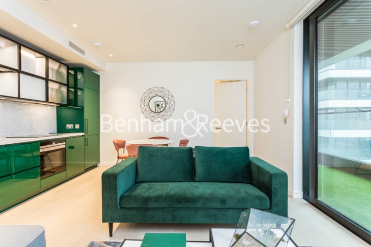 1 bedroom flat to rent in Wardian, Canary Wharf, E14-image 8