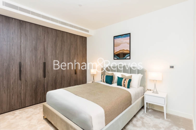 1 bedroom flat to rent in Wardian, Canary Wharf, E14-image 9