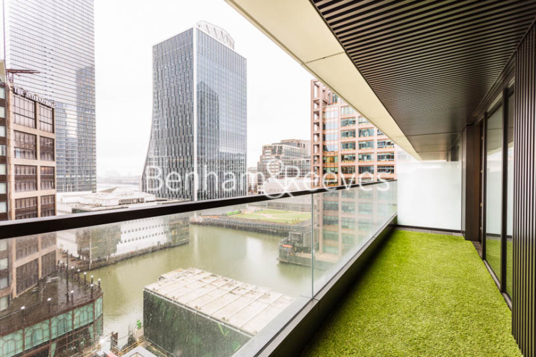 1  bedroom flat to rent in Wardian, Canary Wharf, E14-image 10