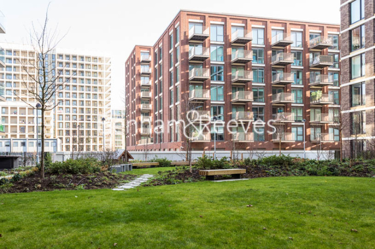 1  bedroom flat to rent in John Cabot House, Canary Wharf, E16-image 11