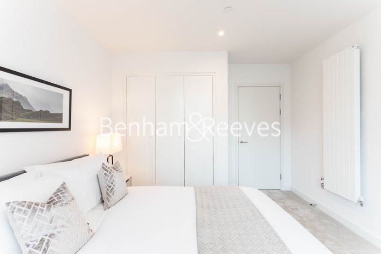 1 bedroom flat to rent in John Cabot House, Canary Wharf, E16-image 13