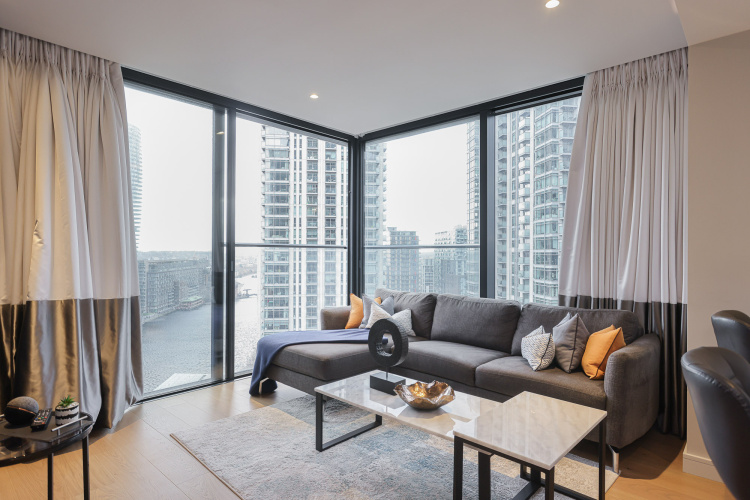 1  bedroom flat to rent in Hampton Tower, South Quay Plaza, E14-image 21