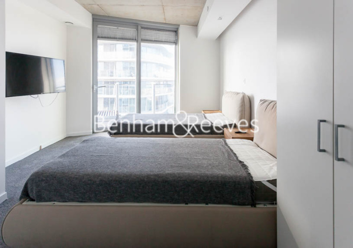 2  bedrooms flat to rent in 3 Tidal Basin Road, Canary Wharf, E16-image 17