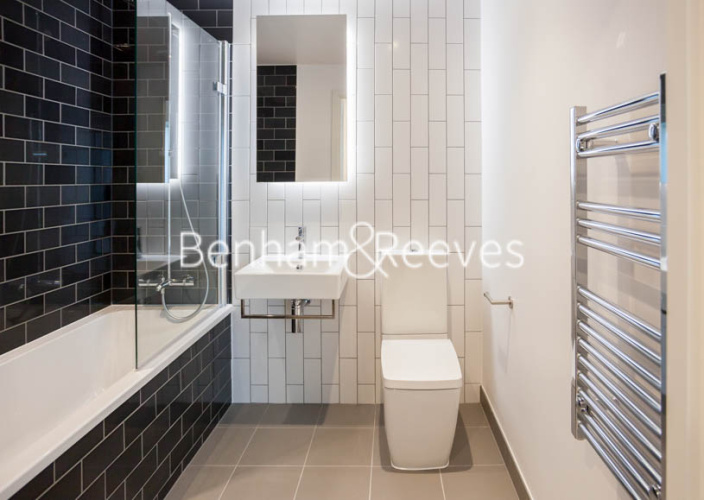 1  bedroom flat to rent in John Cabot House, 4 Clippers Street E16-image 4