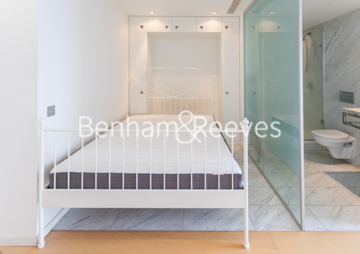 Studio flat to rent in Ontario Tower, Fairmont Avenue, E14-image 3