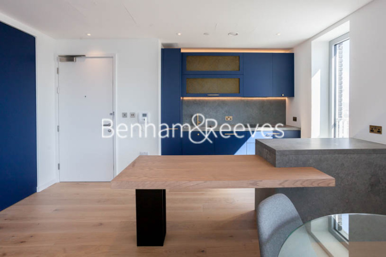 2  bedrooms flat to rent in Serapis House, Canning Town, E14-image 2