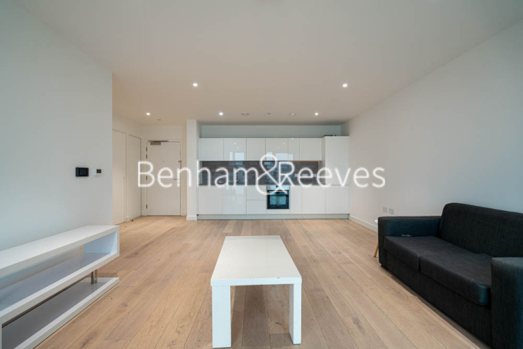2 bedrooms flat to rent in Laker House, Pontoon Dock, E16-image 20