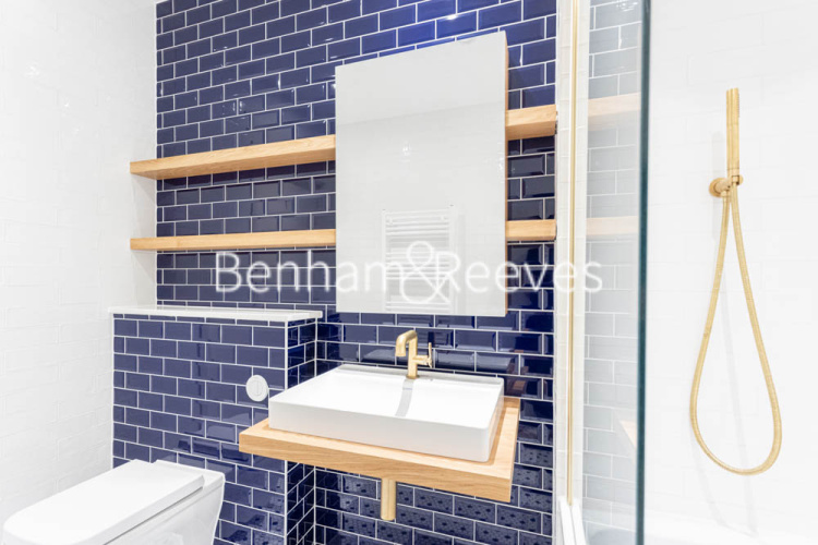 1  bedroom flat to rent in Serapis house, Good Luck Hope, E14-image 4