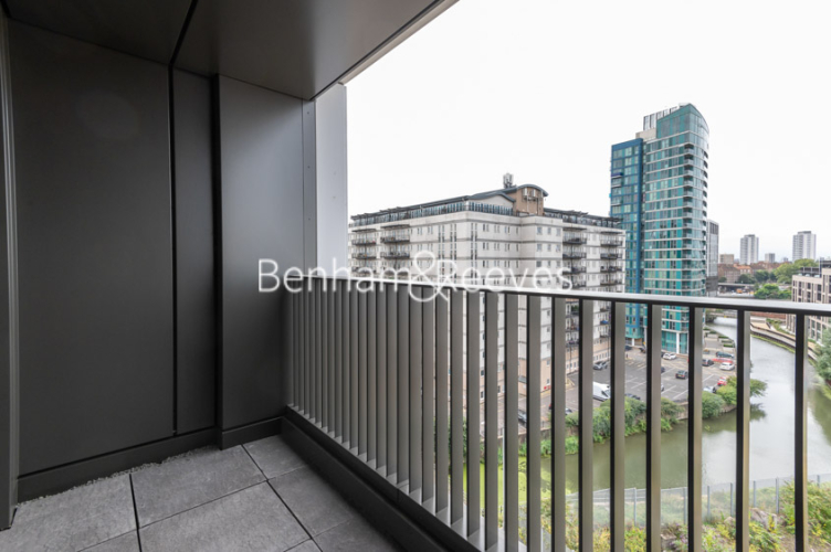 2  bedrooms flat to rent in Corn House, Marshgate Lane, E15-image 5