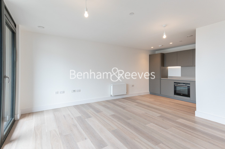 2  bedrooms flat to rent in Corn House, Marshgate Lane, E15-image 13