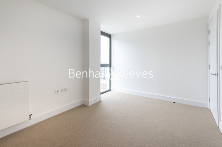 2 bedrooms flat to rent in Corn House, Marshgate Lane, E15-image 15