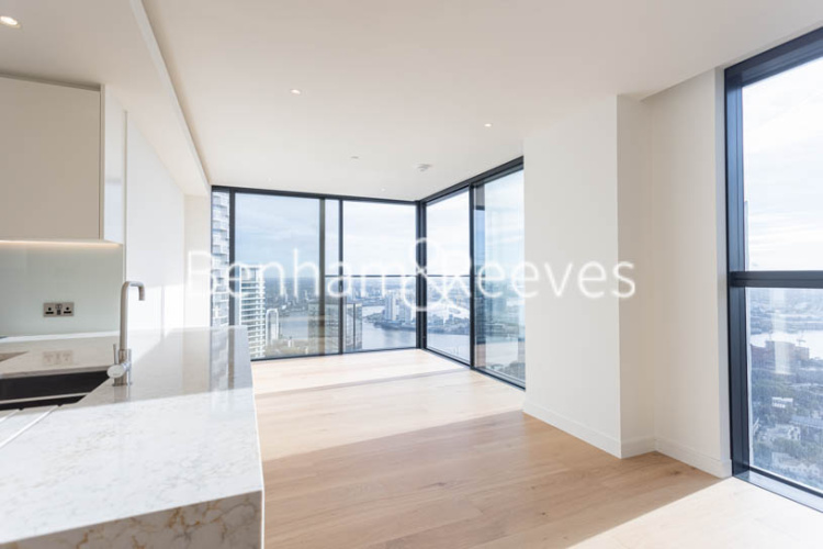 2  bedrooms flat to rent in Hampton Tower, Marsh Wall, E14-image 1