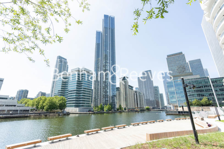 2  bedrooms flat to rent in Hampton Tower, Marsh Wall, E14-image 13