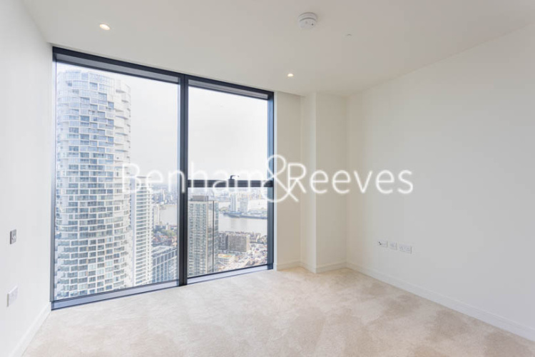 2  bedrooms flat to rent in Hampton Tower, Marsh Wall, E14-image 16