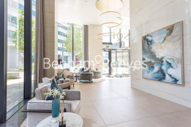2  bedrooms flat to rent in Hampton Tower, Marsh Wall, E14-image 29
