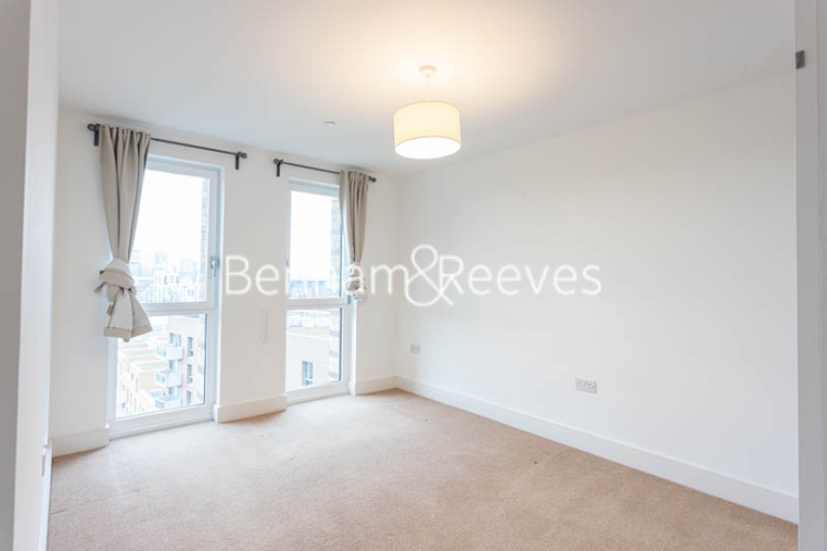 2  bedrooms flat to rent in Ivy Point, Hannaford Walk, E3-image 7