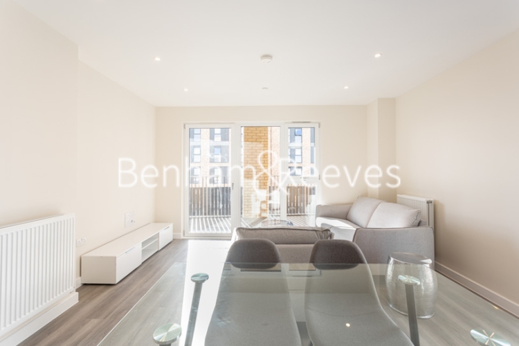 2 bedrooms flat to rent in Tansy House, Forest Road, E17-image 1