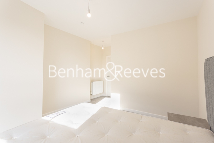 2 bedrooms flat to rent in Tansy House, Forest Road, E17-image 16