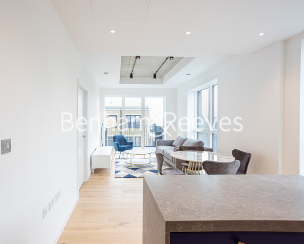 1  bedroom flat to rent in GoodLuck Hope Walk, Canning Town, E14-image 12