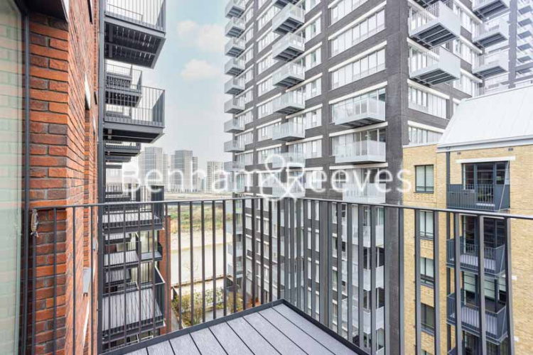 1  bedroom flat to rent in GoodLuck Hope Walk, Canning Town, E14-image 16