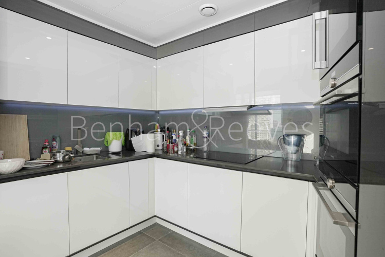 2  bedrooms flat to rent in Dollar bay point, Canary wharf, E14-image 2