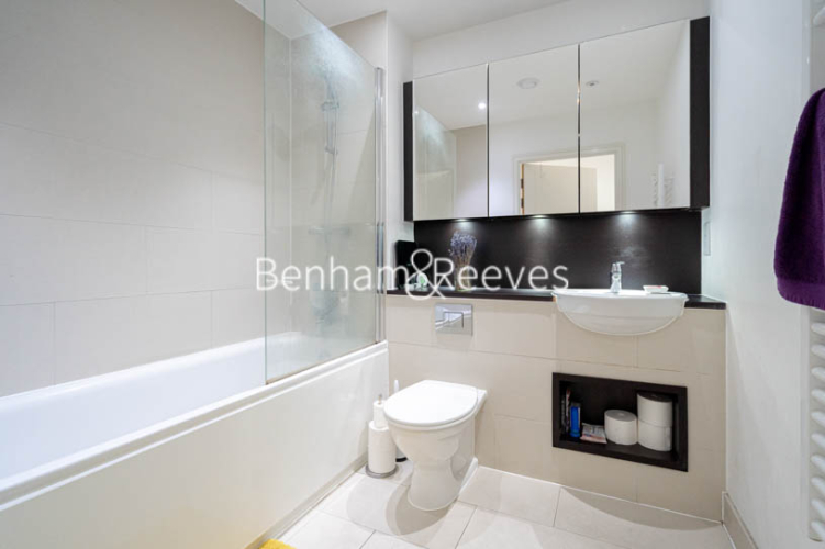 2  bedrooms flat to rent in Booth Road, Canary Wharf, E16-image 4