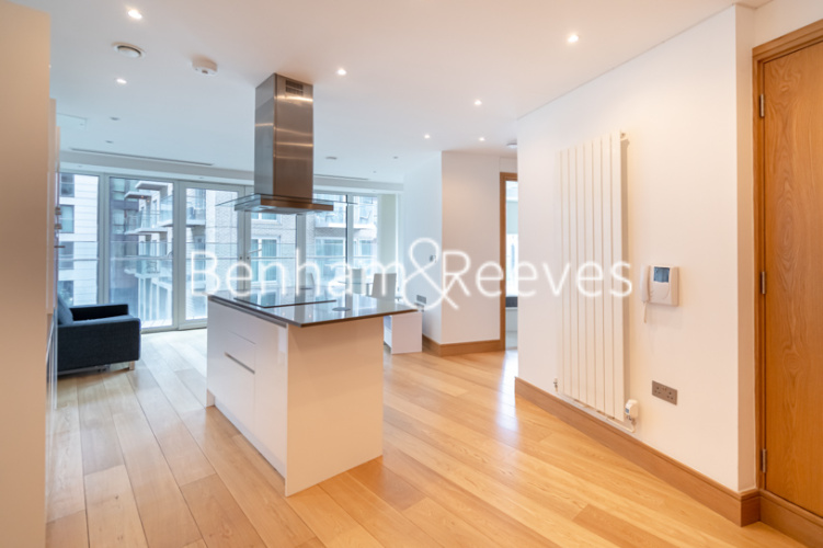 1  bedroom flat to rent in Arena tower, Crossharbour Plaza, E14-image 11