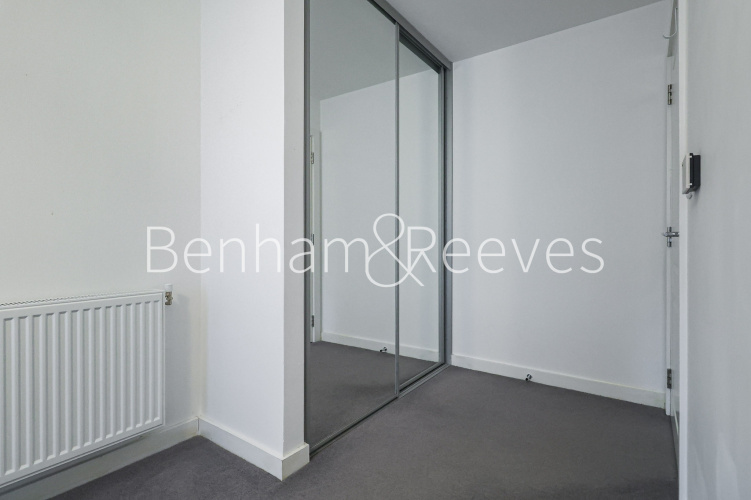 1  bedroom flat to rent in Highland Street, Stratford, E15-image 11
